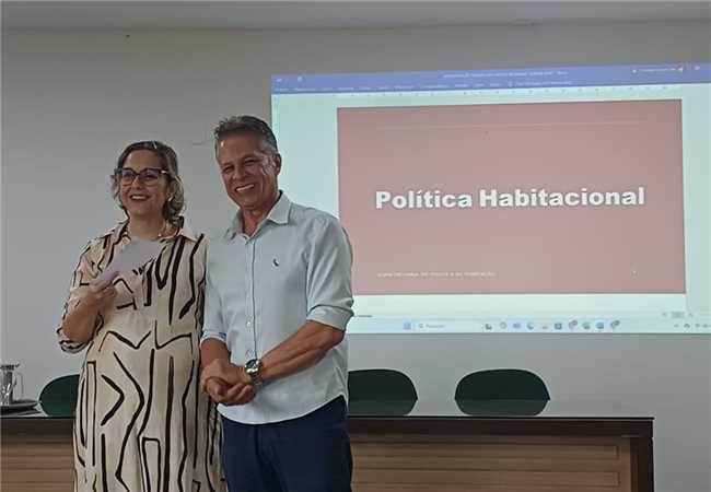 Reunião sobre o déficit habitacional